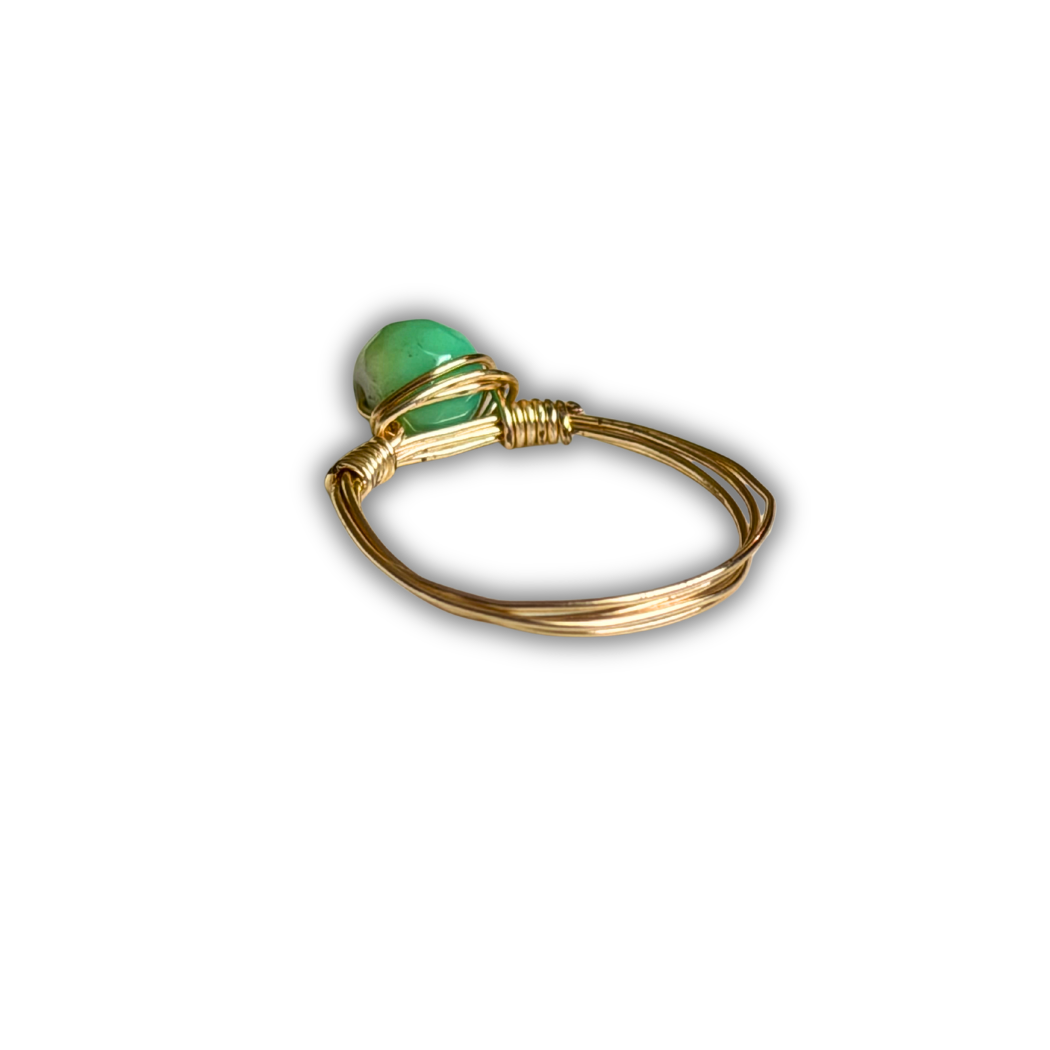 Green Onyx Gold Wire-Wrapped Ring