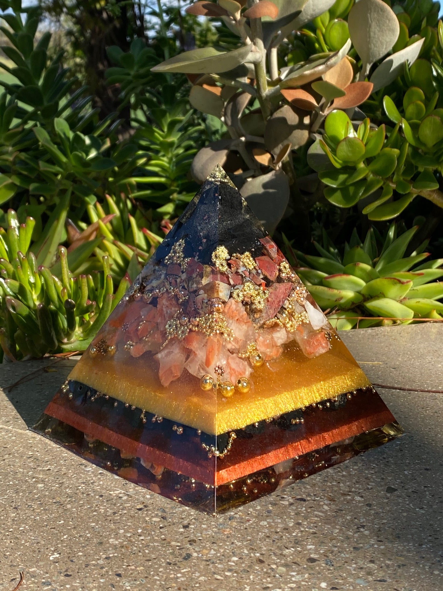 XL EMF Protection Orgonite Pyramid
