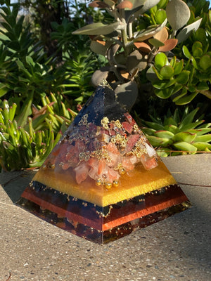 XL EMF Protection Orgonite Pyramid