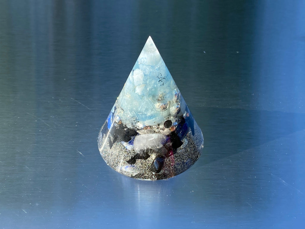 Small Round Orgonite Pyramid