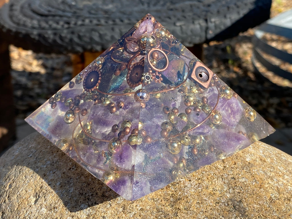 Medium Amethyst Orgonite Pyramid